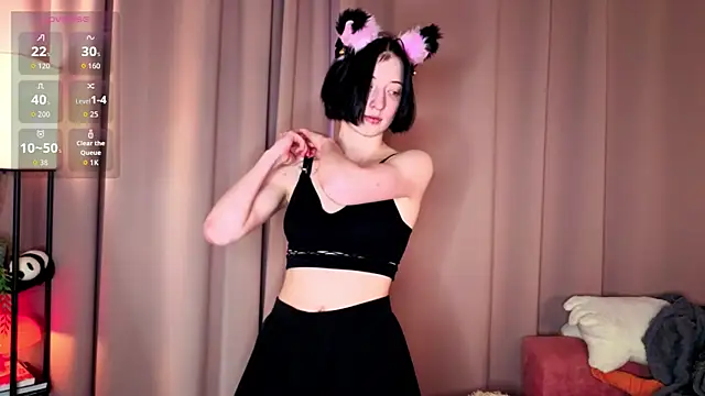 JuanaFriesz online show from 04-18-26, 08:38