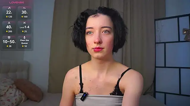 Snapshot of JuanaFriesz chatting on 02-12-26, 09:09 JuanaFriesz online show from 02-12-26, 09:09