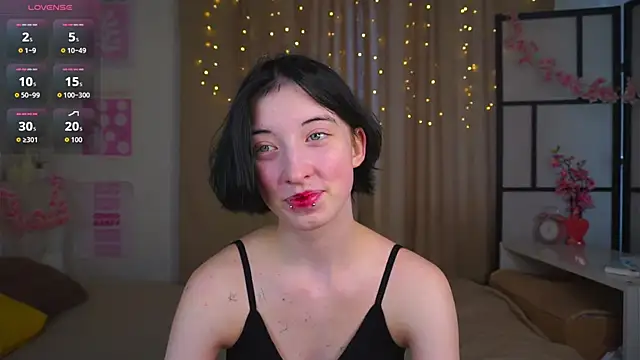 Snapshot of JuanaFriesz chatting on 02-24-26, 09:21 JuanaFriesz online show from 02-24-26, 09:21