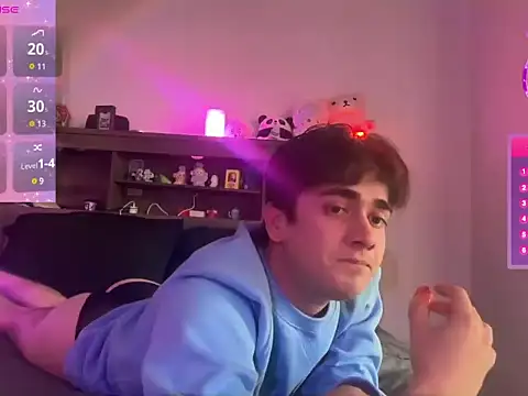 Snapshot of michaeltorrexxx chatting on 02-16-26, 11:24 michaeltorrexxx online show from 02-16-26, 11:24