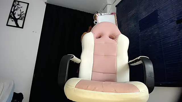 AnaliaBassi online show from 11-08-25, 06:50