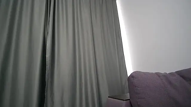 Snapshot of JessiLu chatting on 02-15-26, 04:13 JessiLu online show from 02-15-26, 04:13