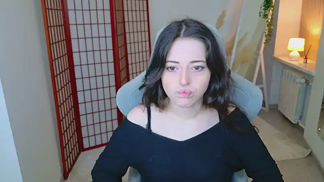 SoftAmora online show from 01-12-26, 06:20