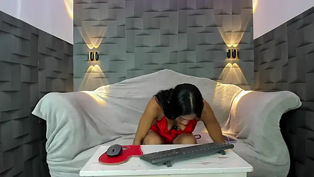 VeraGarnier online show from 03-10-26, 07:51