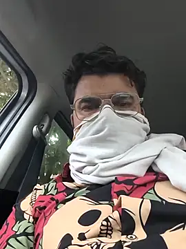 Snapshot of bigdick_lickingexpert08 chatting on 10-31-25, 06:10 bigdick lickingexpert08 online show from 10-31-25, 06:10