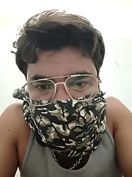 Snapshot of bigdick_lickingexpert08 chatting on 10-04-25, 05:03 bigdick lickingexpert08 online show from 10-04-25, 05:03