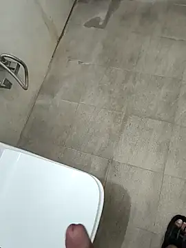 Snapshot of bigdick_lickingexpert08 chatting on 09-24-25, 02:01 bigdick lickingexpert08 online show from 09-24-25, 02:01