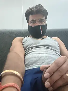 Snapshot of bigdick_lickingexpert08 chatting on 11-02-25, 05:29 bigdick lickingexpert08 online show from 11-02-25, 05:29