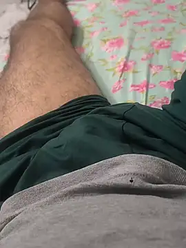 bigdick lickingexpert08 online show from 06-07-26, 05:45