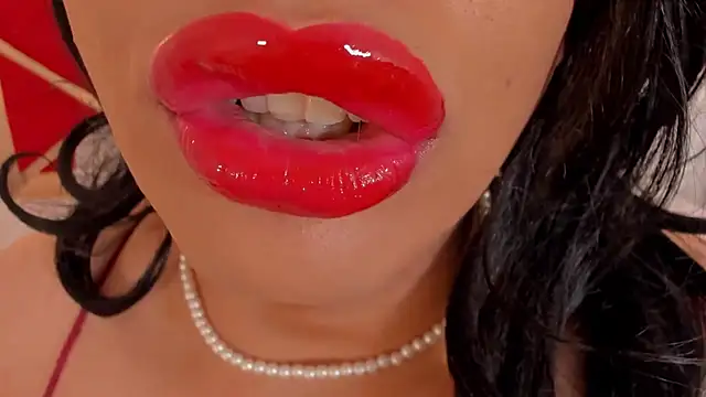 sweet Elizabeth online show from 06-12-26, 04:21