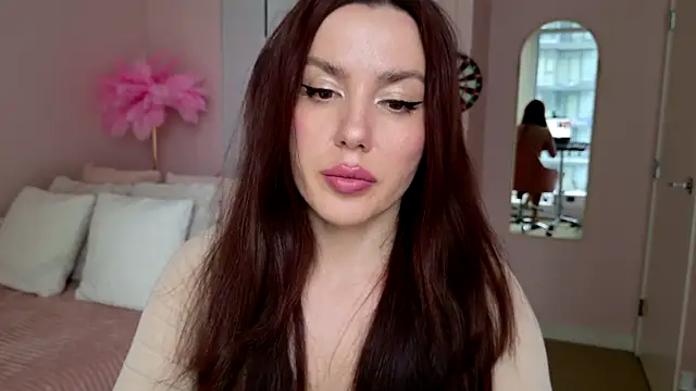 SirenSwitch online show from 11-12-25, 09:51