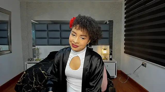 Lucia jane online show from 12-02-25, 07:26