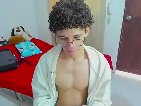 Tom Blues online show from 09-22-25, 12:44