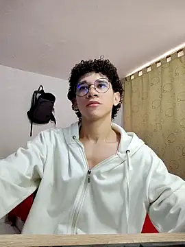 Tom Blues online show from 09-23-25, 12:01