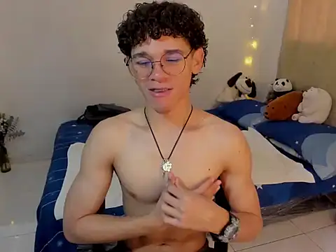 Tom Blues online show from 11-04-25, 12:53