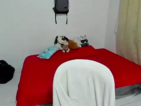 Tom Blues online show from 09-26-25, 12:34