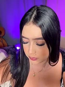 Emiily Moore1 online show from 01-07-26, 12:04