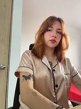 Snapshot of aliciia_23 chatting on 02-27-26, 10:09 aliciia 23 online show from 02-27-26, 10:09