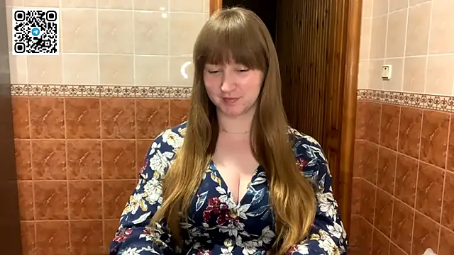 MaroonMoon  online show from 09-14-25, 07:25