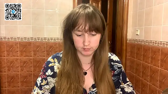 MaroonMoon  online show from 09-18-25, 07:28