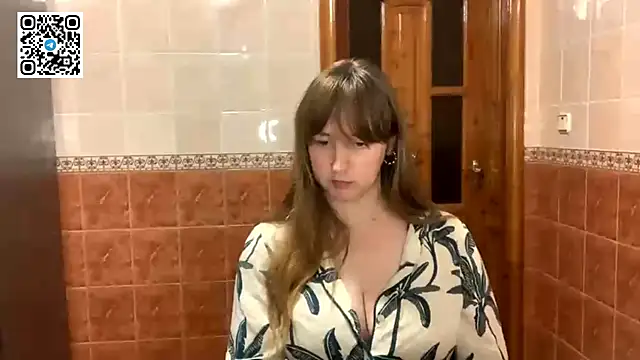 MaroonMoon  online show from 09-29-25, 07:30