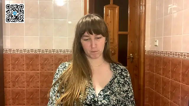 MaroonMoon  online show from 12-16-25, 08:57