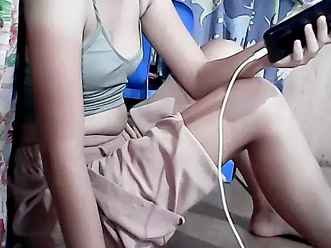 pinay-momm1682 online show from 04-07-26, 09:22