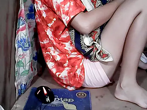 pinay-momm1682 online show from 04-16-26, 09:39