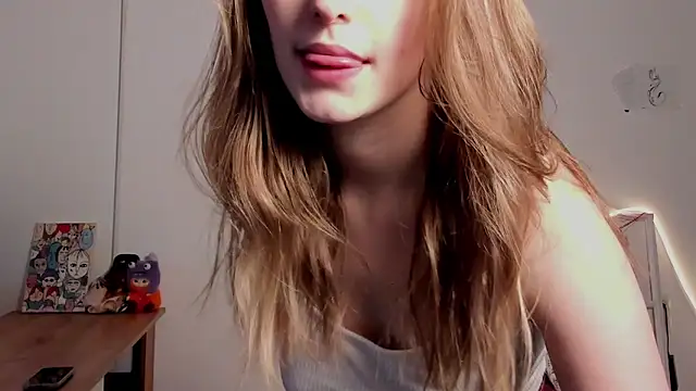 Snapshot of VesperaCeleste chatting on 02-01-26, 10:46 VesperaCeleste online show from 02-01-26, 10:46