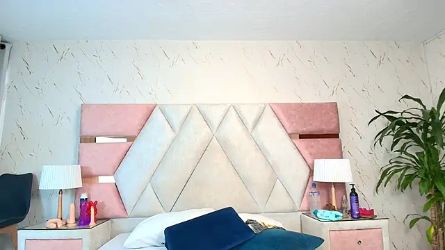 elizawiliamst online show from 11-09-25, 02:21