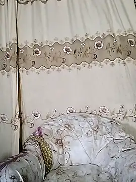 Vyxen   online show from 01-06-26, 05:22