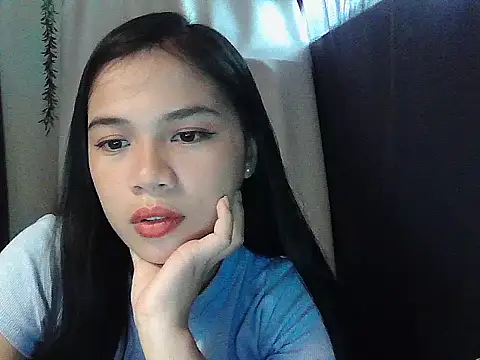 Snapshot of Zachariah_05 chatting on 03-09-26, 07:23 Zachariah 05 online show from 03-09-26, 07:23
