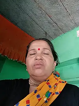 Snapshot of Manavi_x chatting on 06-21-26, 07:36 Manavi x online show from 06-21-26, 07:36
