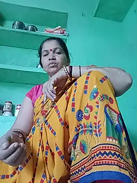 Snapshot of Manavi_x chatting on 07-15-26, 01:45 Manavi x online show from 07-15-26, 01:45