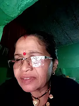 Manavi x online show from 02-08-26, 11:30