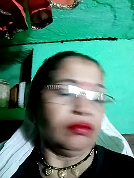 Manavi x online show from 10-12-25, 10:11