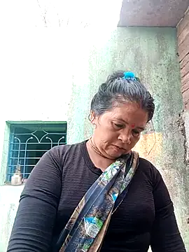 Snapshot of Manavi_x chatting on 05-13-26, 12:50 Manavi x online show from 05-13-26, 12:50