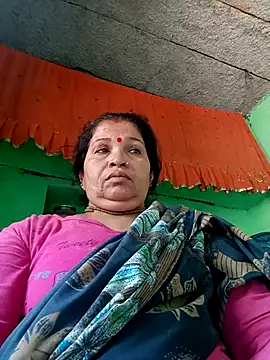 Snapshot of Manavi_x chatting on 05-05-26, 08:06 Manavi x online show from 05-05-26, 08:06