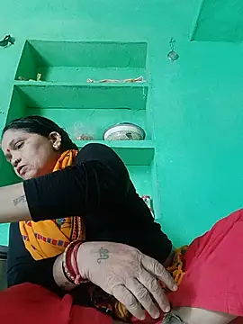 Snapshot of Manavi_x chatting on 07-02-26, 03:07 Manavi x online show from 07-02-26, 03:07
