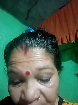 Manavi x online show from 04-06-26, 12:39