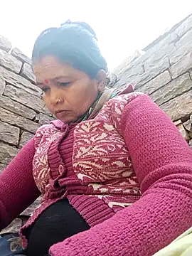 Manavi x online show from 02-21-26, 02:57