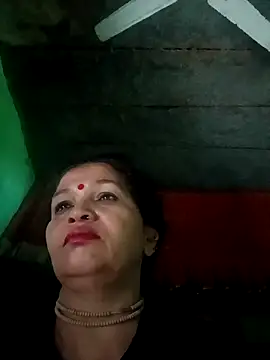 Snapshot of Manavi_x chatting on 04-19-26, 01:17 Manavi x online show from 04-19-26, 01:17