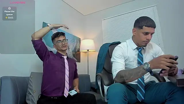 AnibalSteam online show from 12-21-25, 03:08