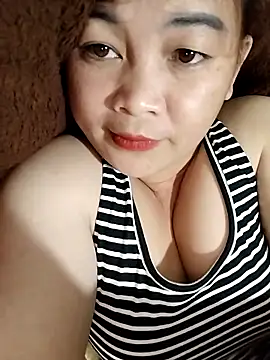 Lyly nuce online show from 09-29-25, 03:02
