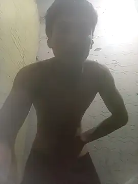 Bebicho14 online show from 12-23-25, 05:40