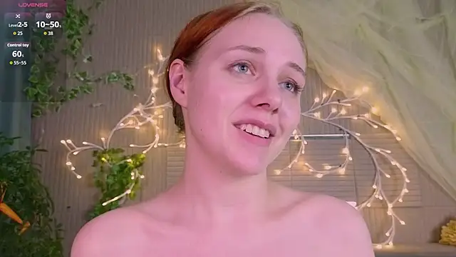 PollyVinice online show from 06-30-26, 06:41