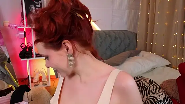 PollyVinice online show from 11-20-25, 11:44