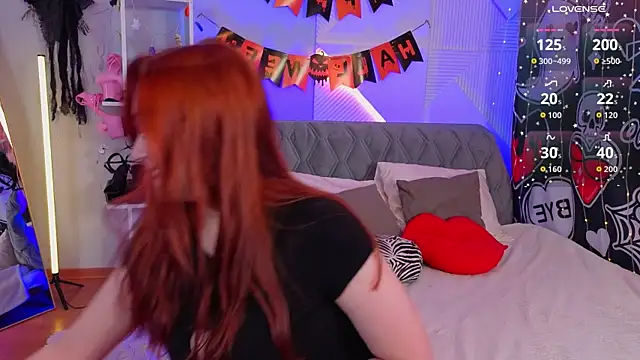 PollyVinice online show from 10-22-25, 12:04