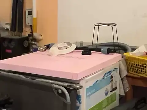 erik6980 online show from 10-11-25, 06:25