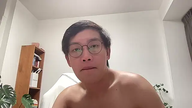 Passionatetwink2 online show from 01-10-26, 04:46